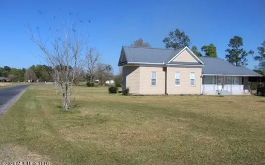Historic Country Home on 4 Acres Lincoln County Brookhaven MS
