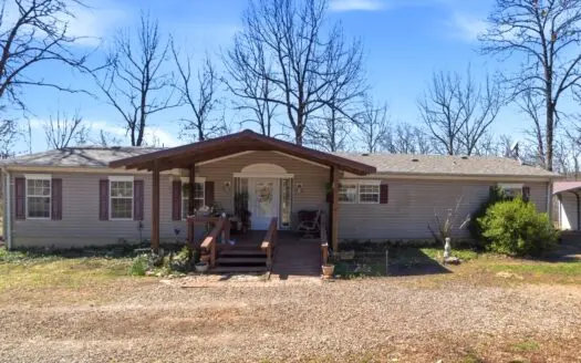 Ozark County Home on 7.5 Acres Near North Fork River