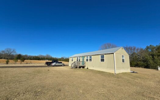 Home on 1.40 ± Acres for Sale in Antlers, Oklahoma