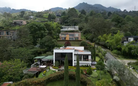 Country House for Sale in Medellín, Antioquia Colombia