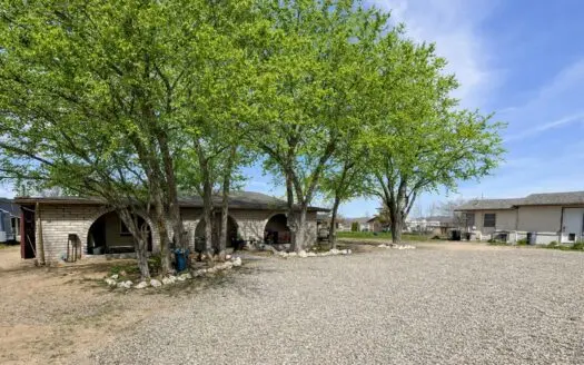 Country Horse Property in Chino Valley – No HOA!