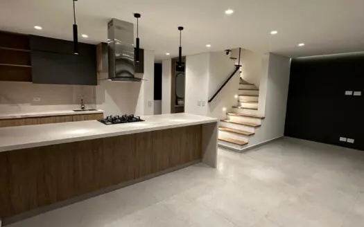 House for Sale in Llanogrande, Antioquia Colombia