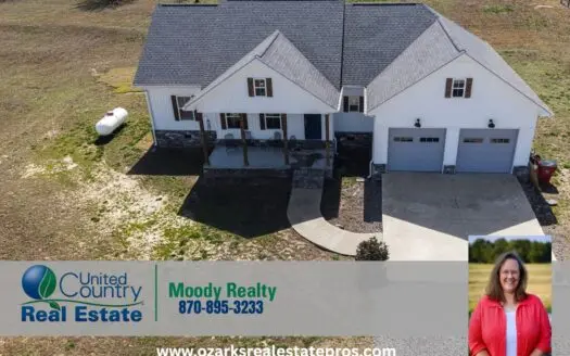 Modern Farmhouse In Sage Arkansas