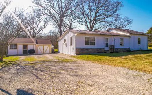Home for sale in Osceola Missouri
