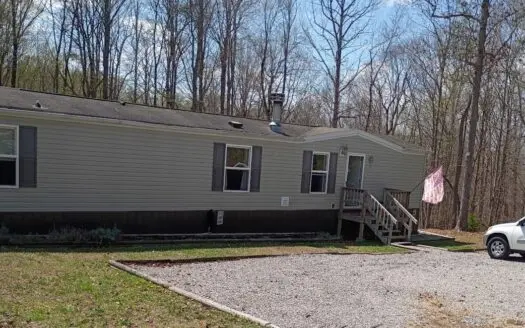 Charming Country Home in Liberty