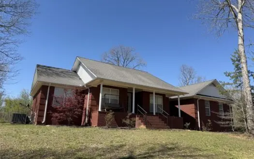 4 Bedroom Country Home For Sale In Tn, 14 Ac+/-, Brick, Creek