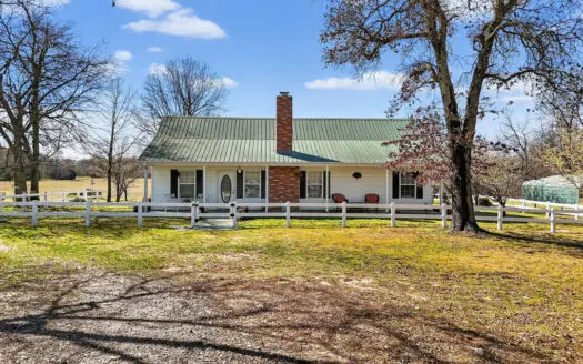 Locust Grove, Oklahoma Country Home For Sale