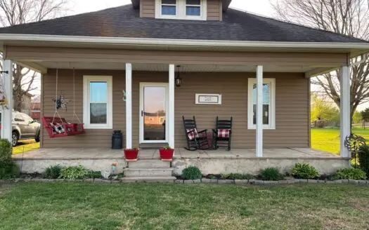 Historic country home for sale near Glasgow Ky.