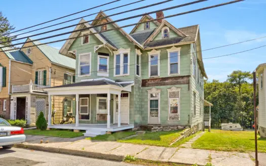 304 & 306 E. Market St, Williamstown, PA 17098