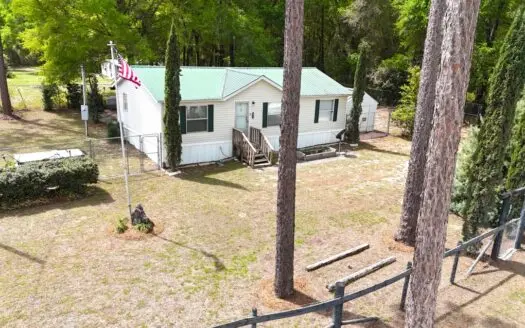 2 Bedroom Home For Sale in Trenton, FL