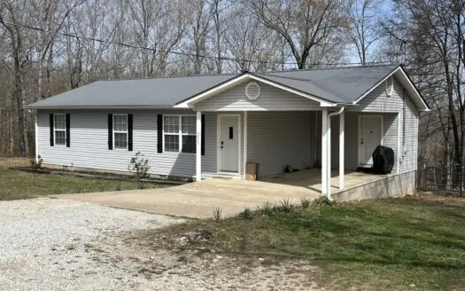 Country Home For sale near the Buffalo National River