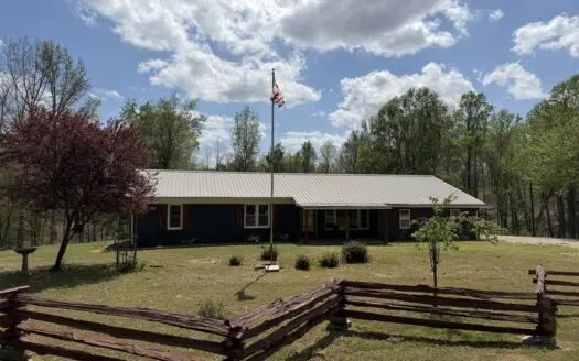 Country Estate Farm For Sale In Tn, 61.5 Ac, Creek, Fields, Barn