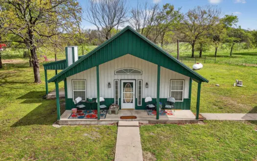 Locust Grove, Oklahoma Country Home For Sale