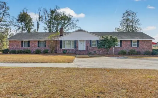 Welcome to Midway Tract, a rare 5 ac estate located in Bamberg