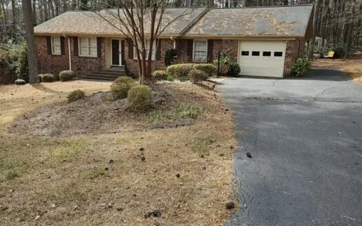 Ranch Home In Historic Winnsboro, South Carolina