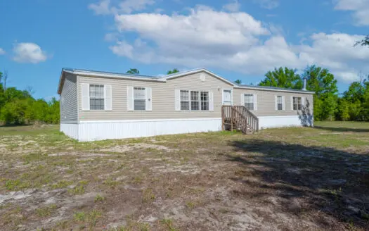 Spacious 4-Bedroom Country Home on 3 Acres for Sale in Lee, FL