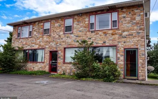 301 W. Main St, Valley View, PA 17983