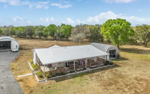 Peaceful 5-Acre Retreat – Renovated Home + Workshop Space