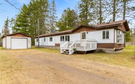 Charming 2-bedroom, 1-bath home in Willow River, MN