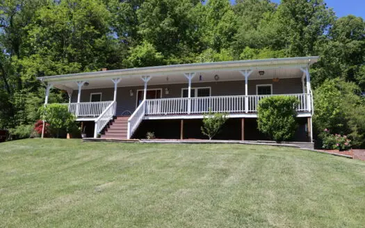 Country Home for Sale in Bristol VA