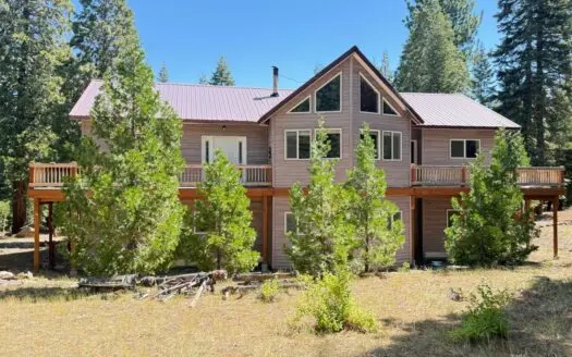 Mountain Retreat in the Pines – 2,640 Sq. Ft. on 4.5 Acres