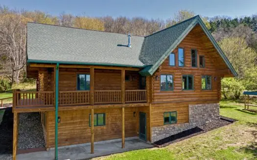 Log Home on 11.45± Acres Mindoro WI