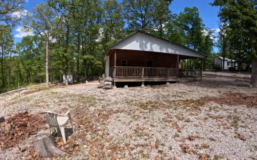 Country home in Twin Oaks Harbor