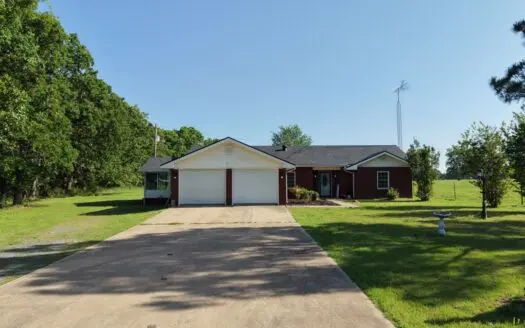 Country home for sale Mcalester Oklahoma- Home with 8 acres