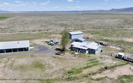 Eastern Oregon Crane Ranchette