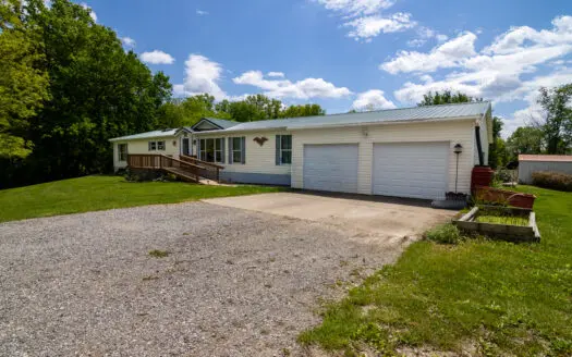 Country Living – Home And 5 Acres With Timber For Sale Cameron Mo