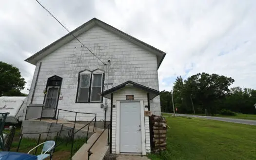 Home for Sale in Barton County, MO