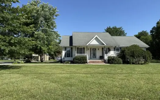 4 Bed 2 Bath Home – Garage – Pool – Storage Shed – Liberty, KY.