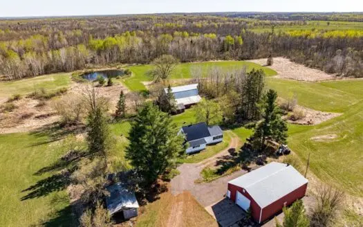 Country Home For Sale in Willow River, Minnesota