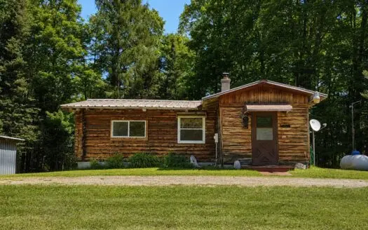 2 Bedroom Northwoods Cabin Boarding Chequamegon National Forest