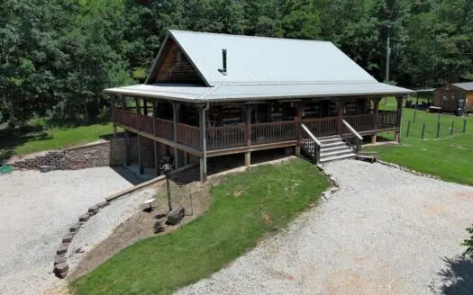 Spectacular Custom Log Home on 31± Acres Near Alley Spring