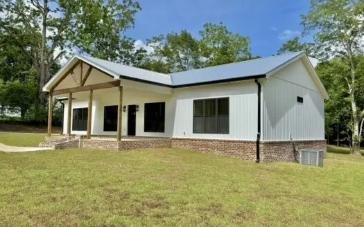 New Construction Home on 1.5ac lot Coffee Springs Alabama