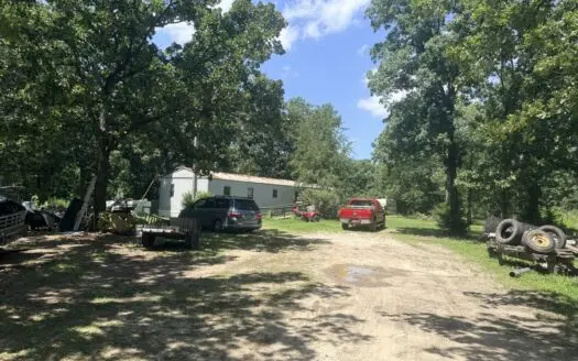 Investment Opportunity on 3.2 ± Acres Near Salem, Missouri