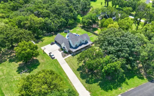Pryor, Oklahoma Luxury Custom-Built  Farmhouse For Sale
