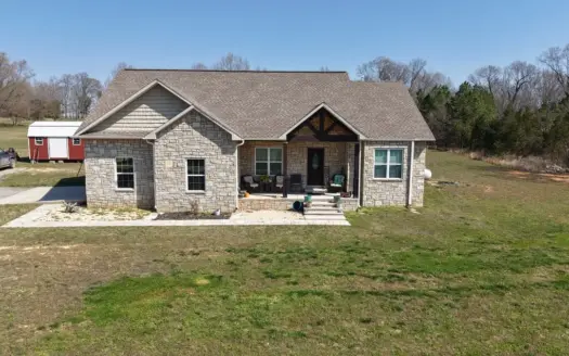 Country Home And Land For Sale In North Central Arkansas