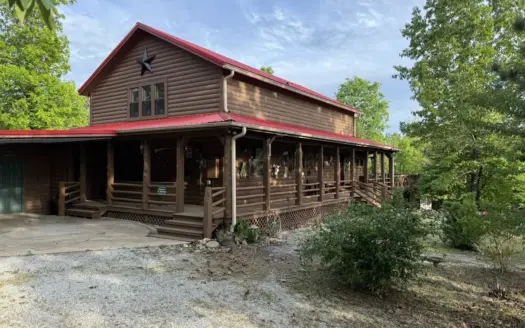Private Ozark Mountain Home on Eight Acres