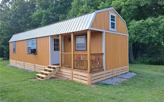 Home, RV, Carport and Land in Benton County Arkansas