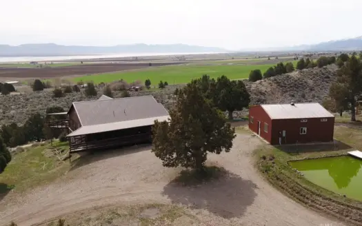 Country Home For Sale in Cedarville, CA
