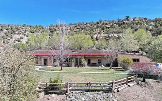 Country Home with Shop, Acreage, Irrigation For Sale in Colorado
