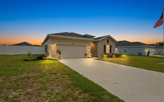 Split Floor Plan • Guest Ensuite • Fenced Backyard