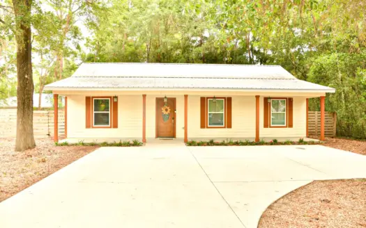Beautiful site built in williston highlands just listed!!!