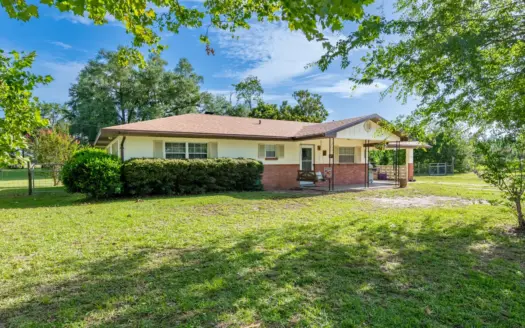 Country Home For Sale, Trenton, Fl!