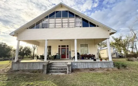 Home & Farm For Sale in Jennings, FL