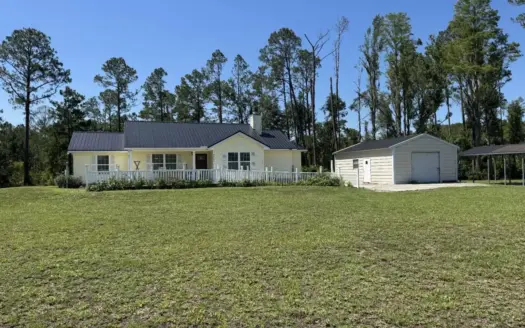 Escape To The Country – No Hoa No Limits! For Sale Jennings, Fl