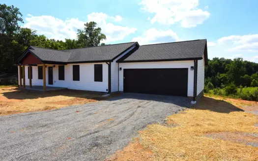NEW HOME, 3 Bdrm, 2 Bath, Quality, Country Setting, Quiet Road