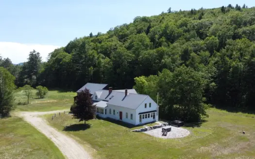 6 Bedroom Farmhouse on 13 Acres – Bethel, Maine